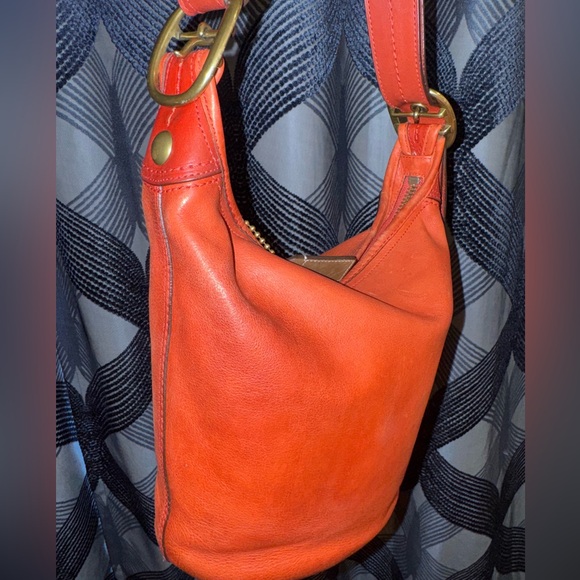 Coach Bleecker Bucket Bag - Picture 6 of 16